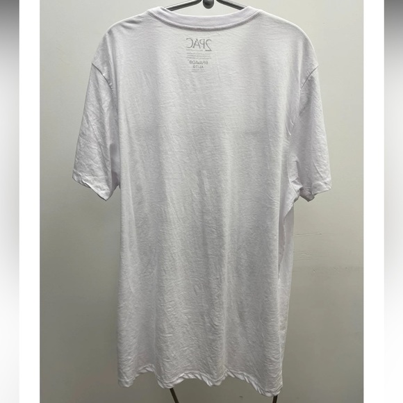 2PAC NWT Bravado Shakur Portrait T-Shirt - Picture 3 of 4